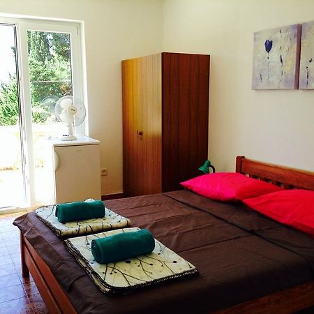 Guest House Perfect Location Bol Dış mekan fotoğraf